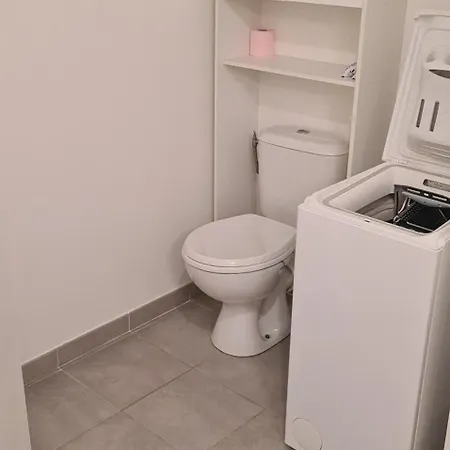 Apartment T2 *